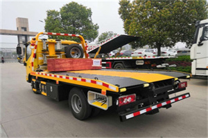 东山区道路救援拖车报价