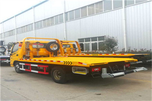 东山区附近拖车救援搭电