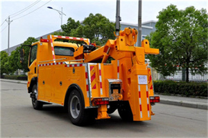 东山区高速路拖车费